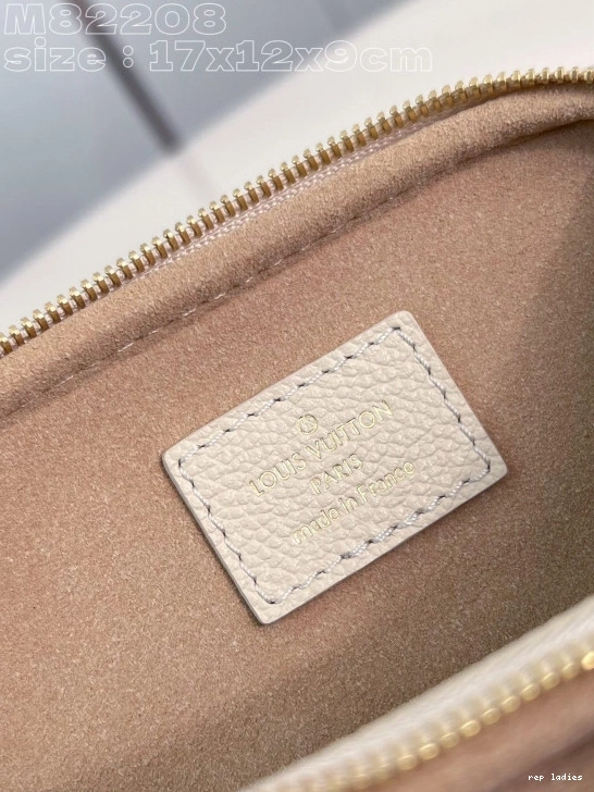 Cheap MINI BUMBAG-17-12-9.5CM LOUIS VUITTON 0817